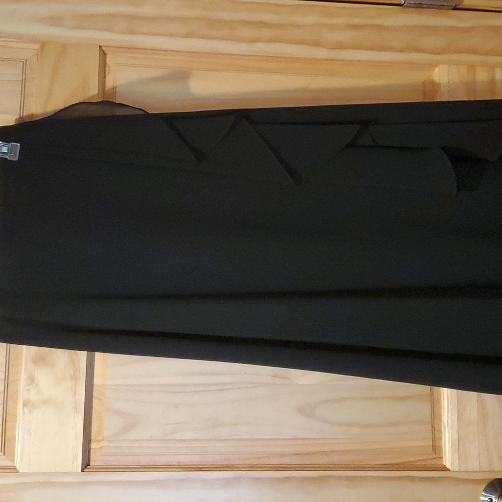 Adrianna Papell Dressy, Evening Wear Black Skirt, Size 6